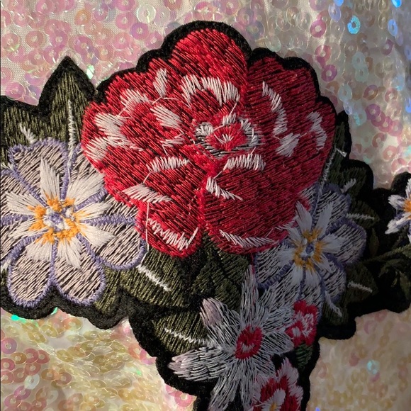 3/$20 Zara Trafaluc sequins top - Picture 7 of 7